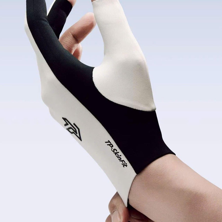 Găng Tay bi-a Turning Point Skin Fit - khác biệt với phần còn lại, định nghĩa lại cuộc chơi